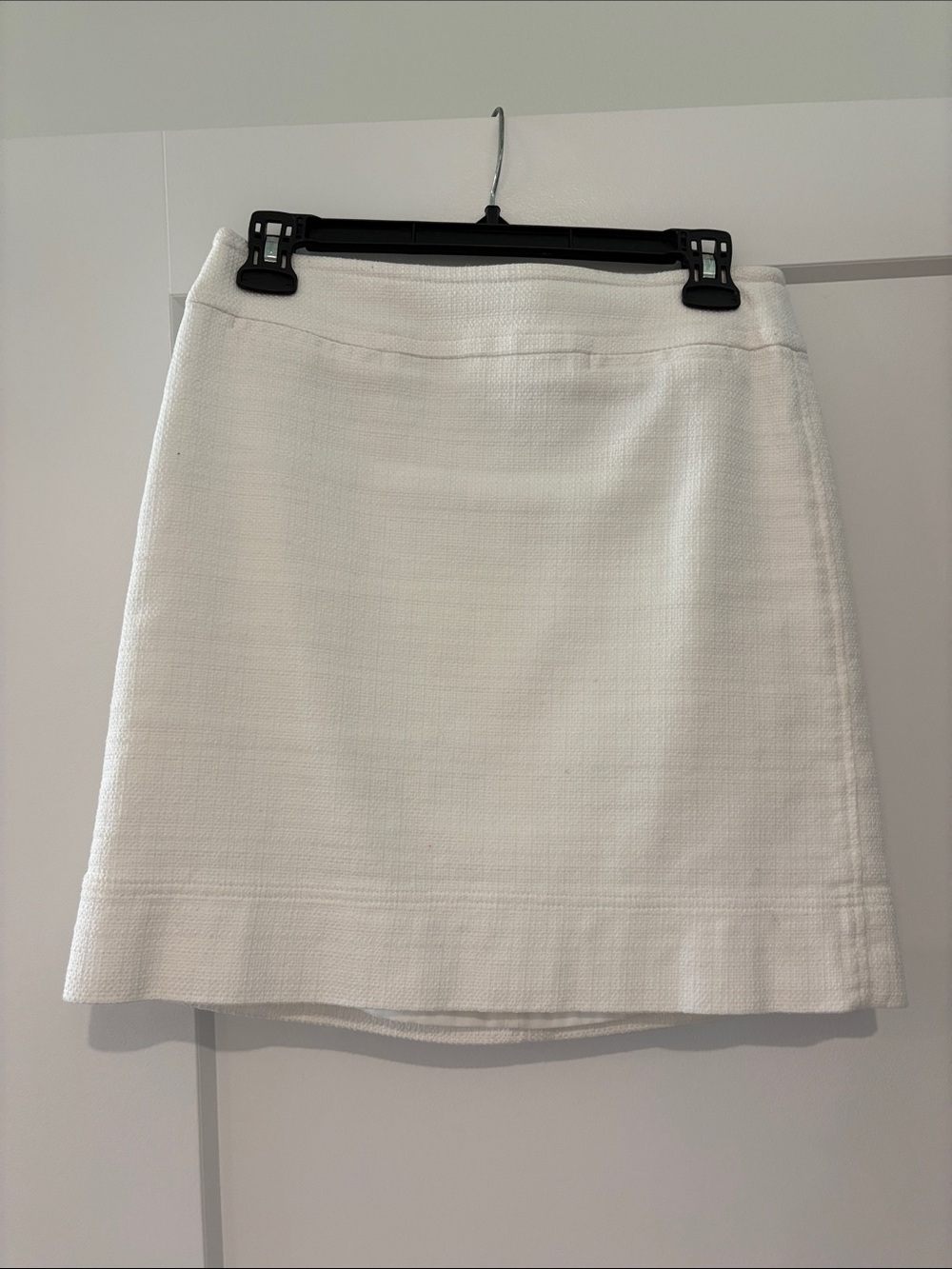 Talbots White Textured Pencil Skirt